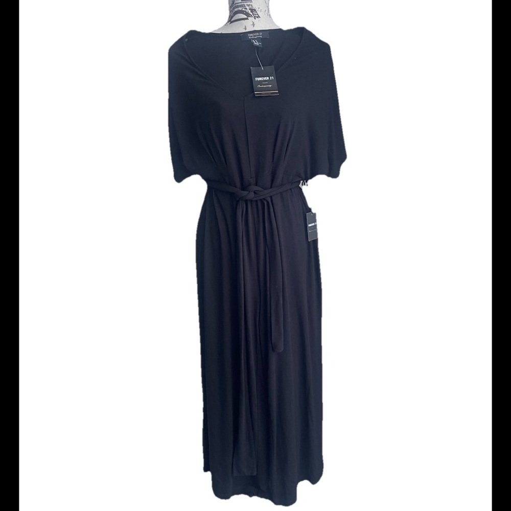 Forever 21 Contemporary Black Jumpsuit Dress Women’s Size Medium